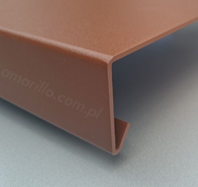 Parapet aluminiowy grubość 2 mm RAL 8011 struktura