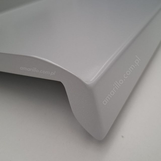 Parapet Premium w kolorze białego aluminium